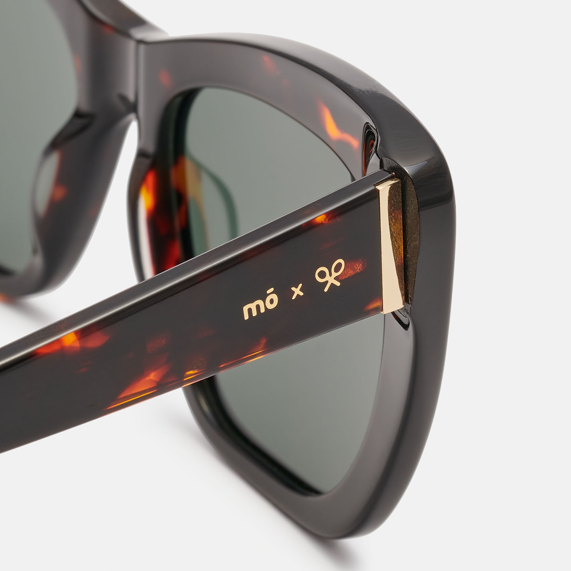 mó X SILBON VICTORIA SUN,, hi-res