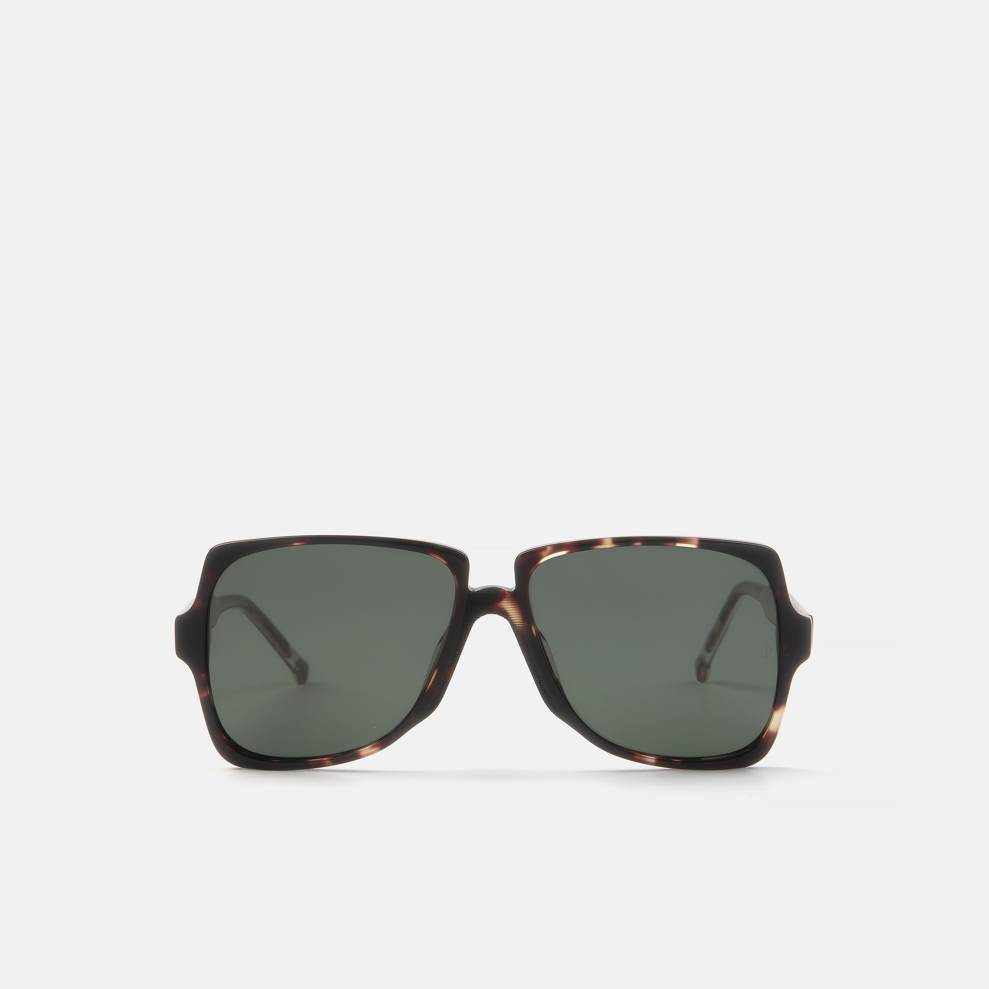 X OLIVA TAYLOR SUN, carey, hi-res