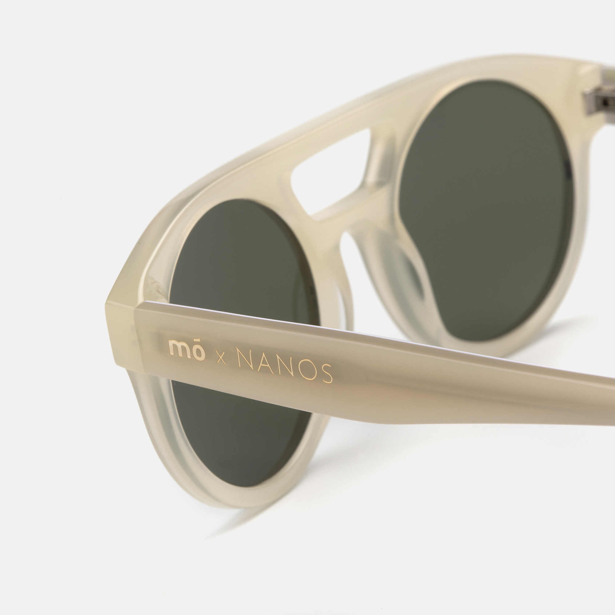 mó X NANOS DAISY SUN,, hi-res