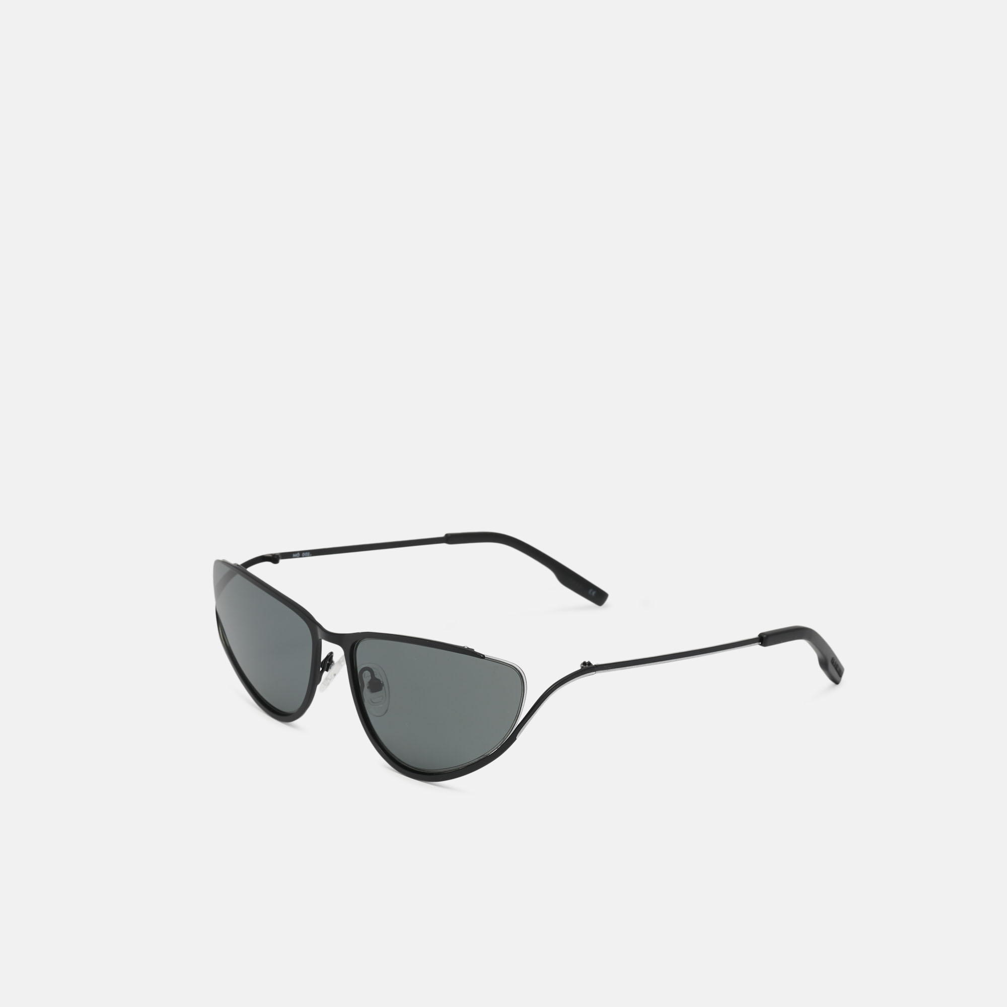 LUNAR 002. SUN, black, hi-res
